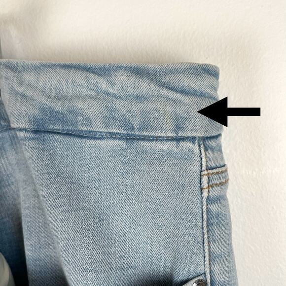 Good American Good Legs High Rise Cropped Mini Bootcut Jeans Size 26 Light Wash - Picture 12 of 12